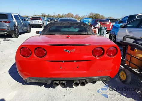 2005 Chevrolet Corvette z USA, uszkodzony, nr VIN 1G1YY34U555125699